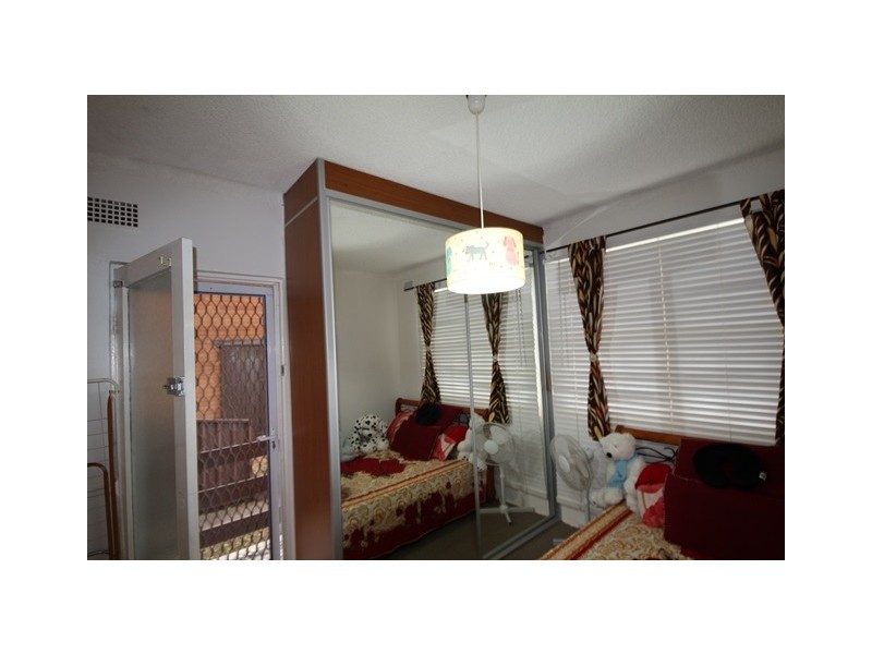 1/121 Victoria Road, Punchbowl NSW 2196