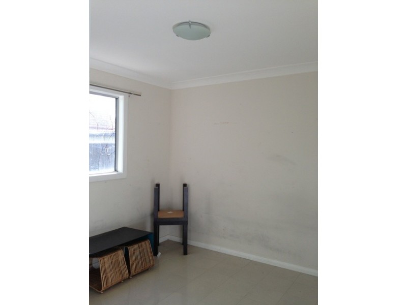 18 Vivienne AV, Lakemba NSW 2195