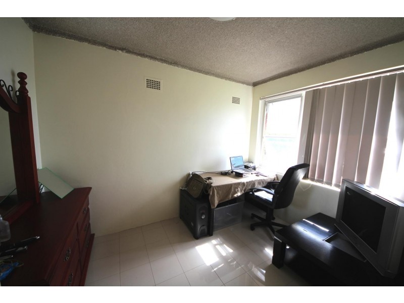 9/27 Wangee Road, Lakemba NSW 2195