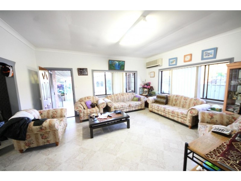 38 Rose Street, Punchbowl NSW 2196