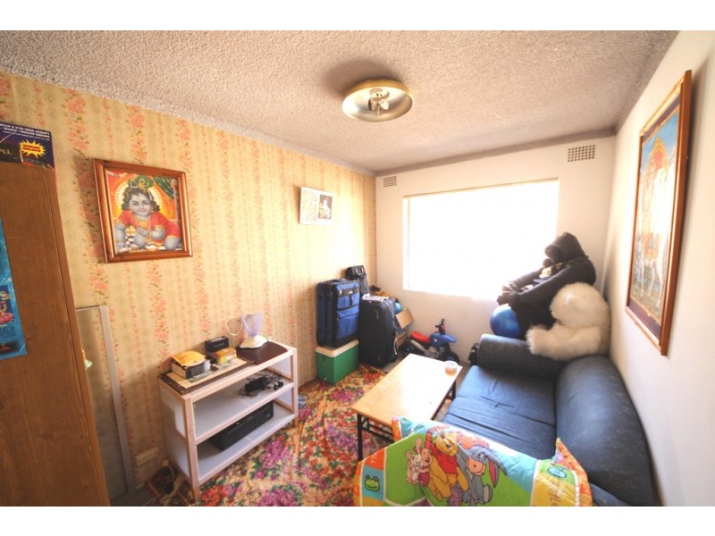 11/207 HALDON STREET, Lakemba NSW 2195