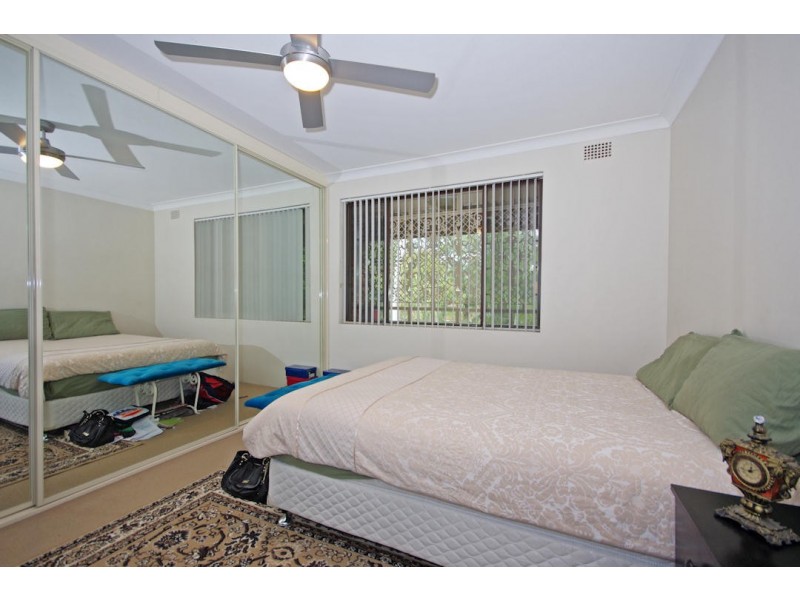 4/33 Fairmount Street, Lakemba NSW 2195