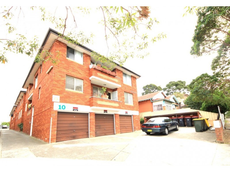 10/10 Fairmount Street, Lakemba NSW 2195