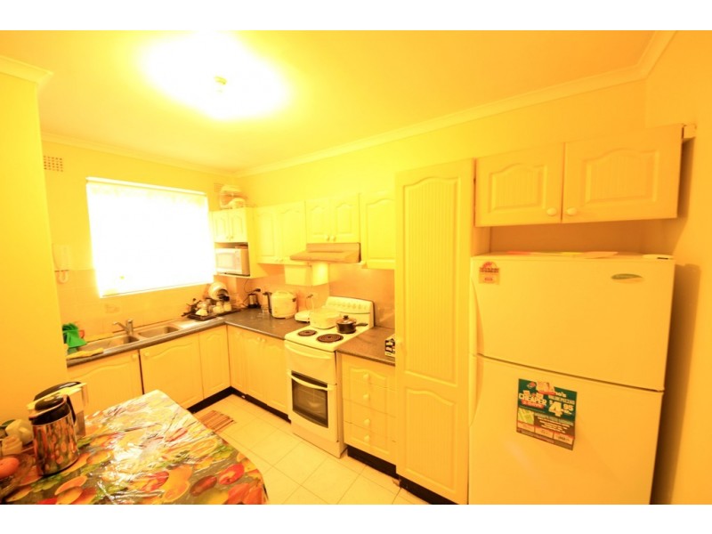 10/10 Fairmount Street, Lakemba NSW 2195