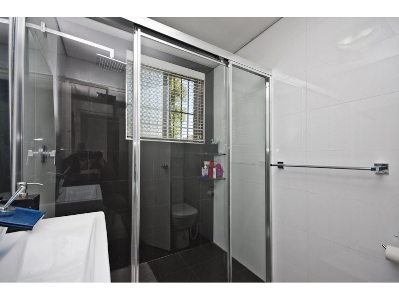 2/8 Hillard St, Wiley Park NSW 2195