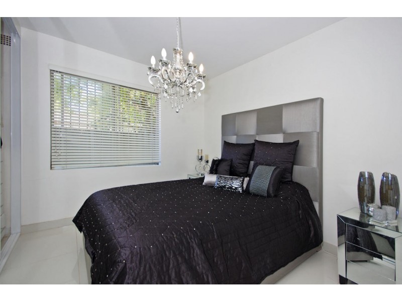 2/8 Hillard St, Wiley Park NSW 2195