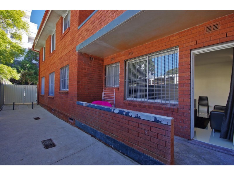 2/8 Hillard St, Wiley Park NSW 2195