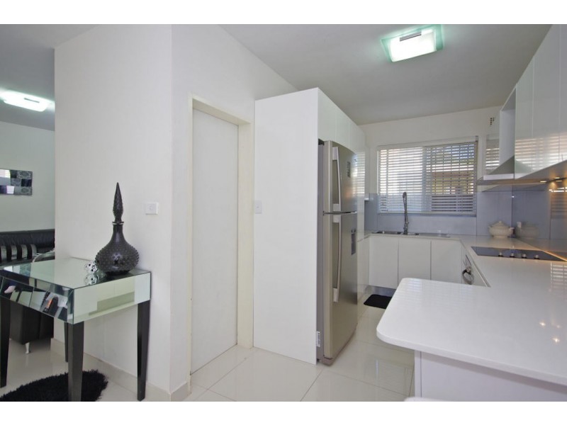 2/8 Hillard St, Wiley Park NSW 2195