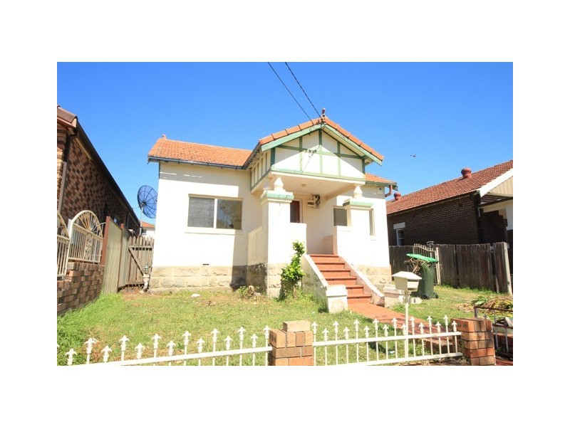 5 Rees ST, Belmore NSW 2192