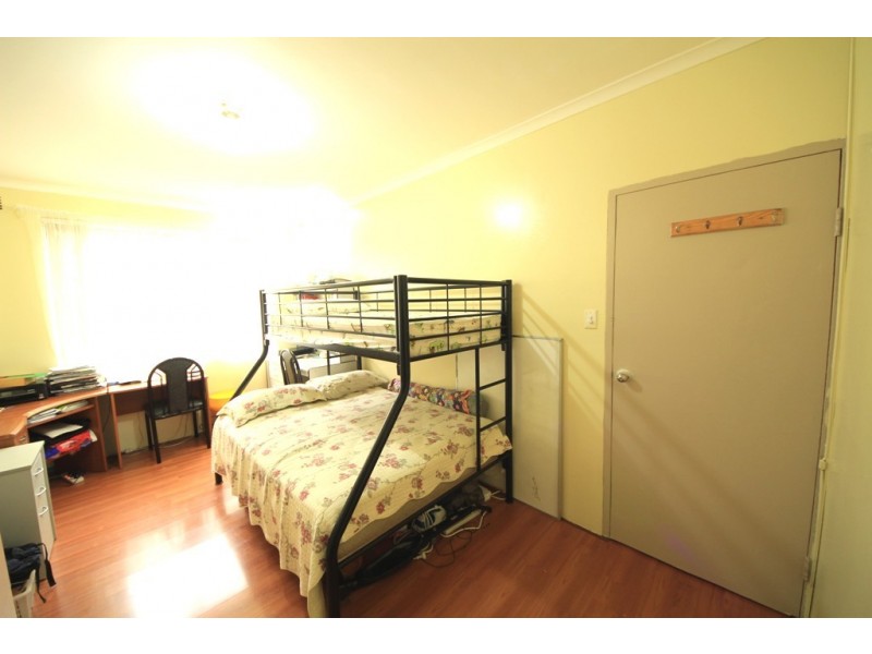 10/10 fairmount  st, Lakemba NSW 2195