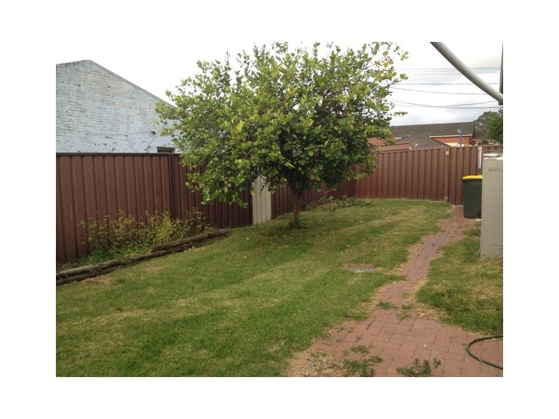 1 STEPHENSON ST, Roselands NSW 2196