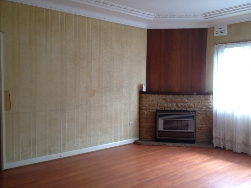 3 STACEY ST, Bankstown NSW 2200