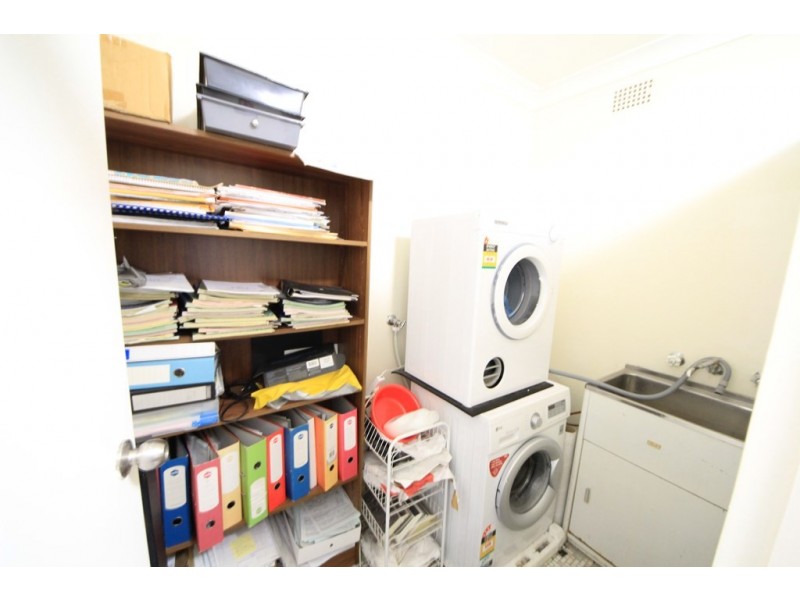 1/48-50 Hampden Road, Lakemba NSW 2195