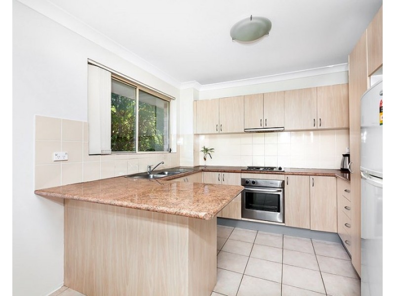 8/75 Cairds Av, Bankstown NSW 2200