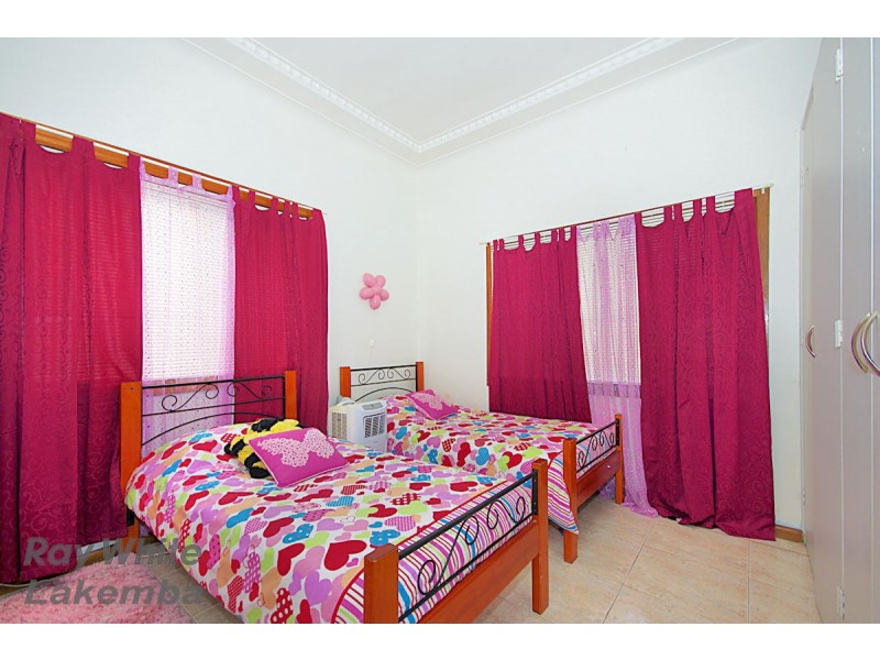 25 Urunga Parade, Punchbowl NSW 2196