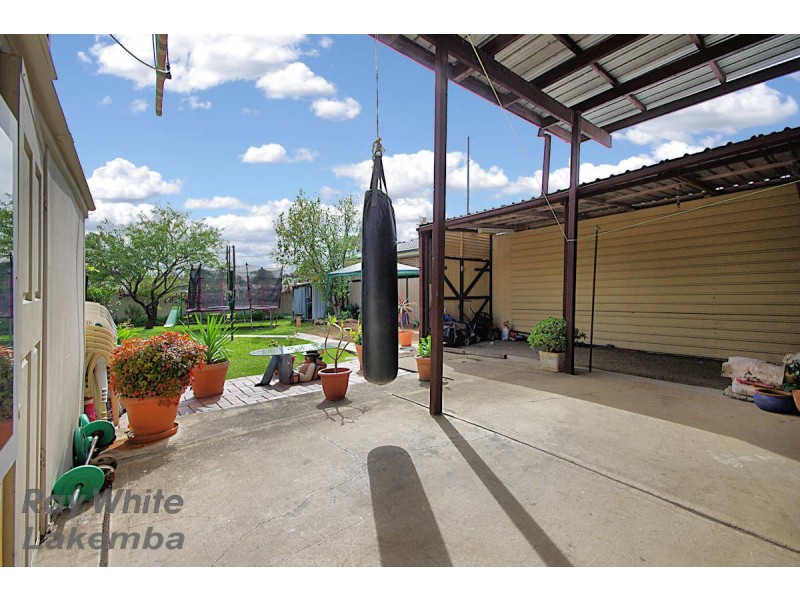 25 Urunga Parade, Punchbowl NSW 2196