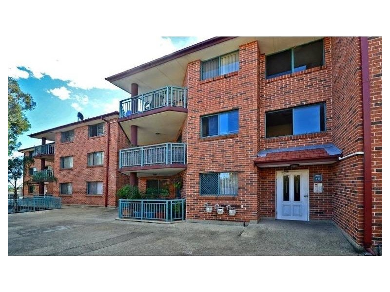 4/365 Hume Highway, Bankstown NSW 2200