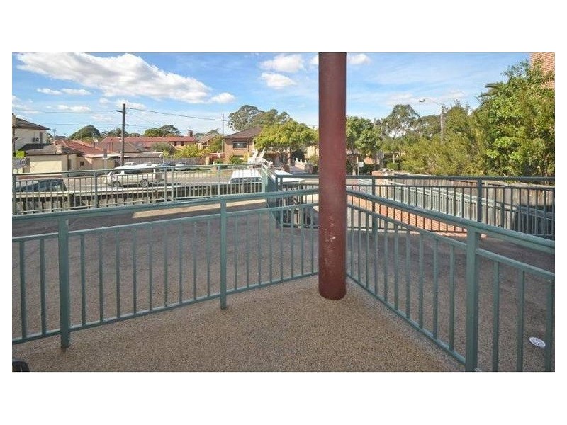4/365 Hume Highway, Bankstown NSW 2200
