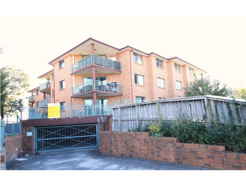 4/365 Hume Highway, Bankstown NSW 2200
