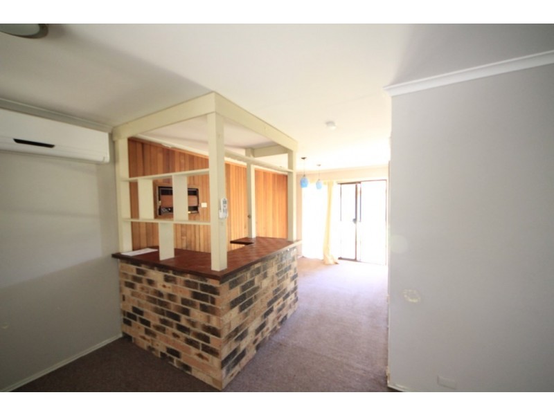 2 NELL PLACE, Ambarvale NSW 2560