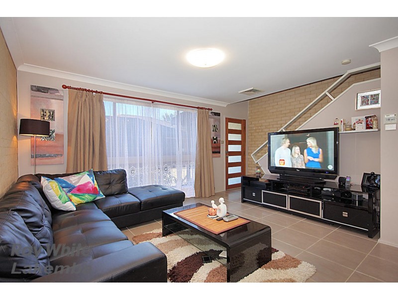 2/29 Myee Rd, Macquarie Fields NSW 2564