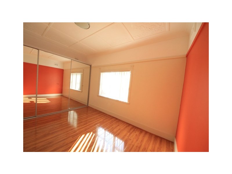 1 NORTHCOTE STREET, Canterbury NSW 2193