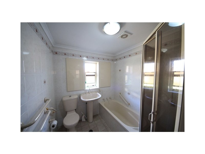 1 NORTHCOTE STREET, Canterbury NSW 2193