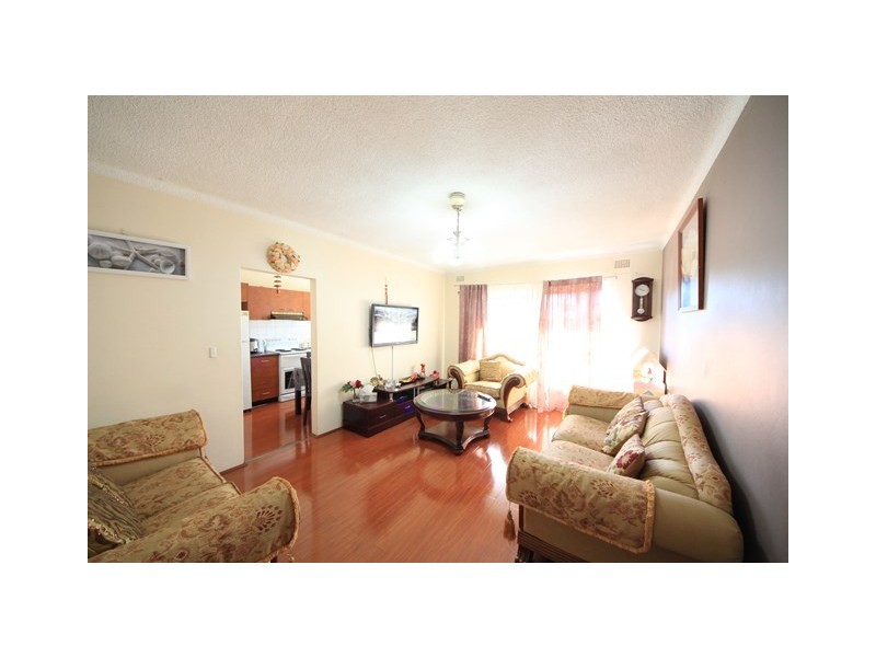 1/2 Fairmount Street, Lakemba NSW 2195