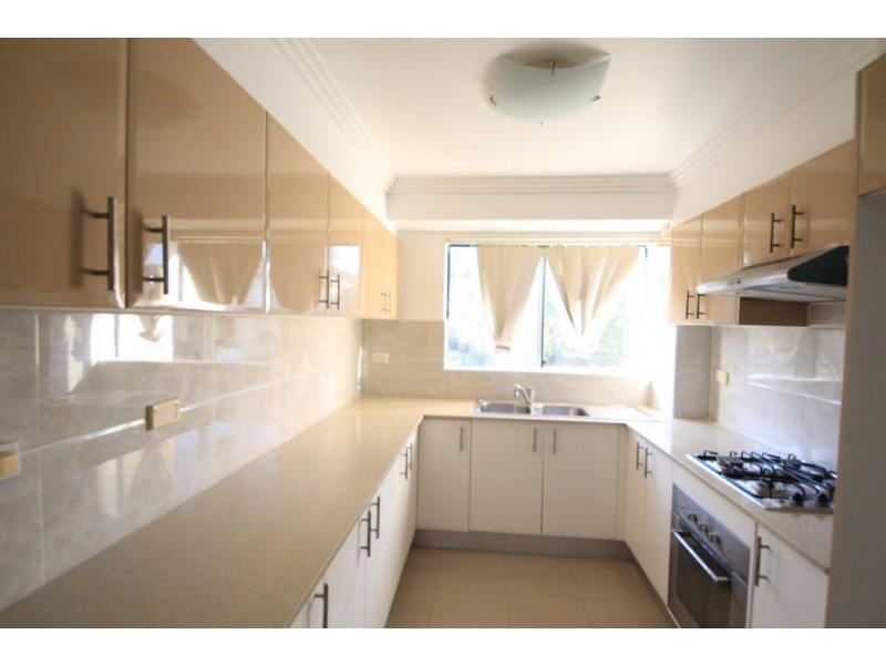 9/41 Cairds Avenue, Bankstown NSW 2200