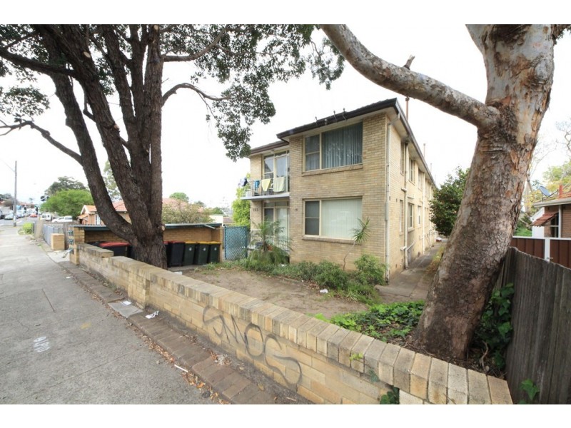 2/165 King Georges Road, Wiley Park NSW 2195