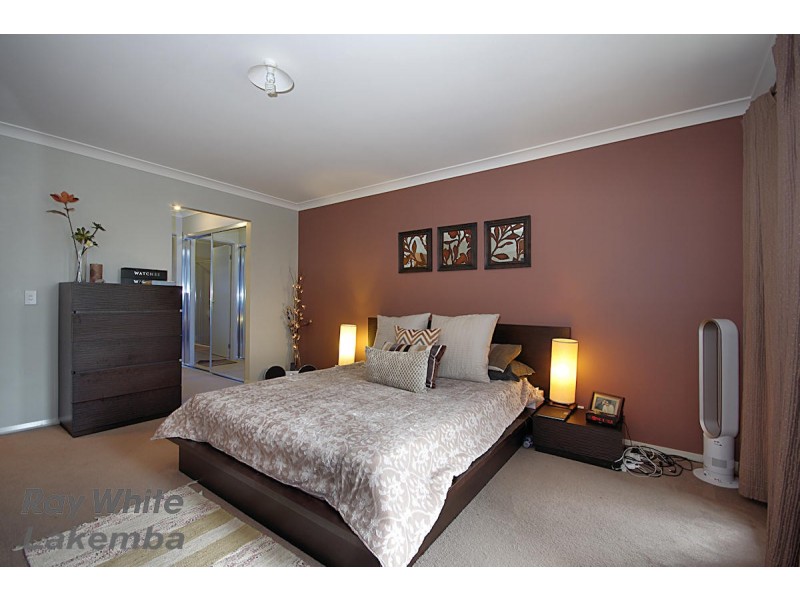 1 Bellona Tce, Glenfield NSW 2167