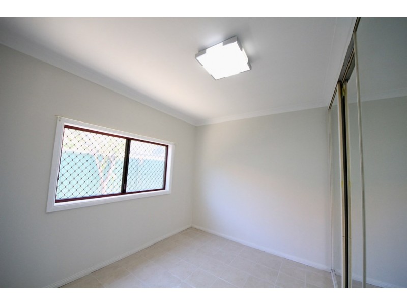 19 JUNO PARADE, Greenacre NSW 2190