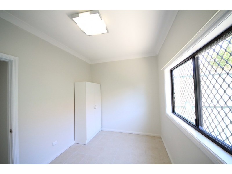 19 JUNO PARADE, Greenacre NSW 2190