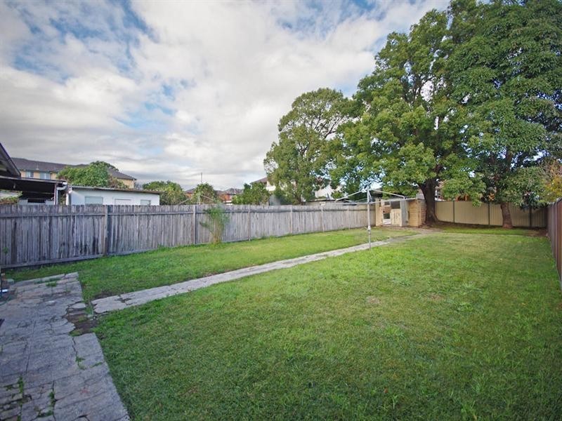 51 MORETON ST, Lakemba NSW 2195