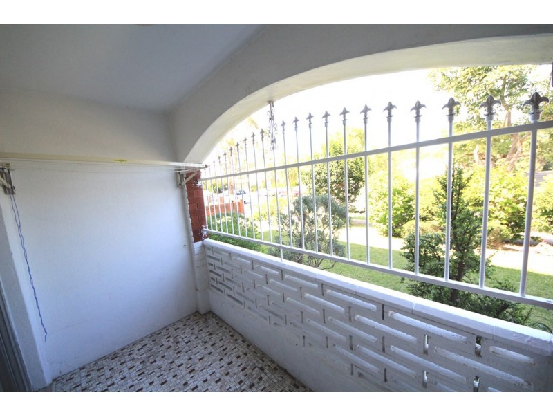 4/4 Garrong Road, Lakemba NSW 2195