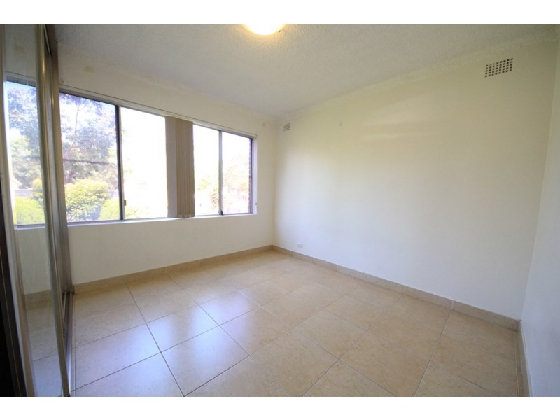 4/4 Garrong Road, Lakemba NSW 2195