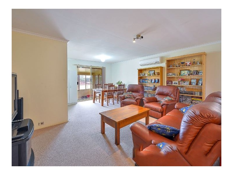 31 MCLAREN PL, Ingleburn NSW 2565