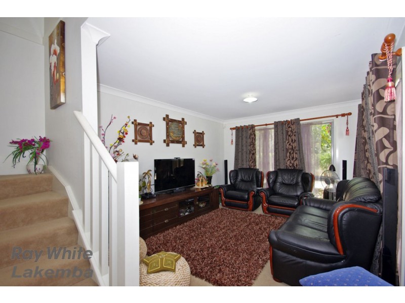 111 Atlantic Blvd, Glenfield NSW 2167