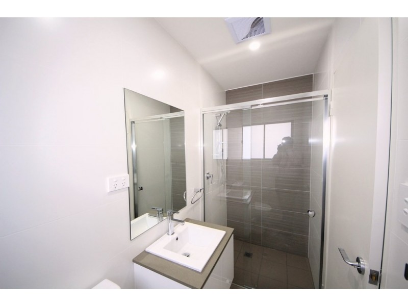 18/4 Charles St, Canterbury NSW 2193