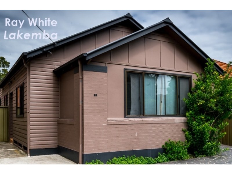 32 Fairmount Street, Lakemba NSW 2195