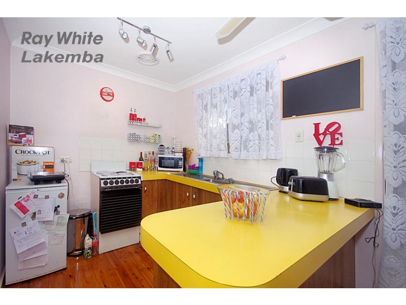 4 Cosmos Place, Macquarie Fields NSW 2564