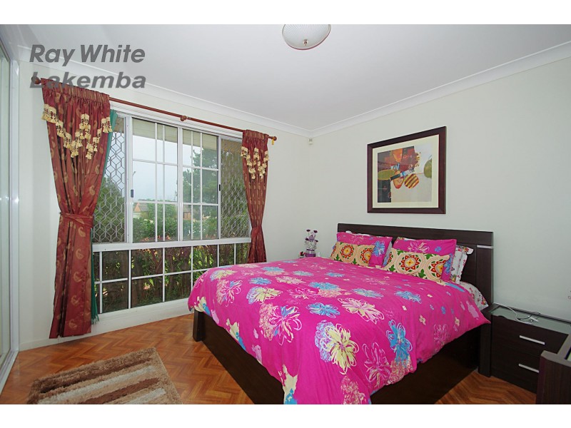 6 Evelyn Street, Macquarie Fields NSW 2564