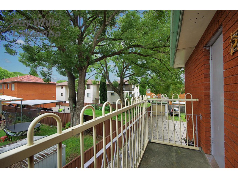 8/2 Third Avenue, Campsie NSW 2194