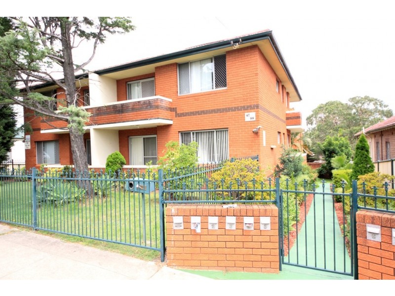 6/97 Ernest Street, Lakemba NSW 2195