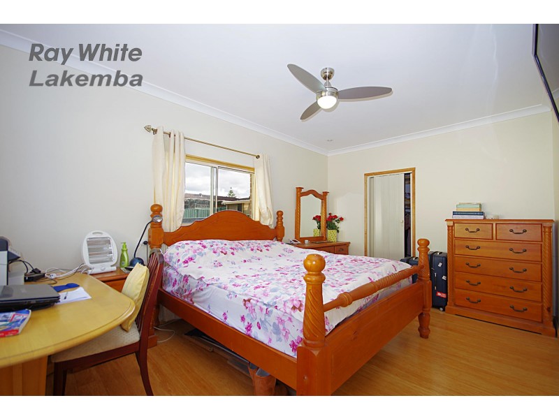 27A EVELYN STREET, Macquarie Fields NSW 2564