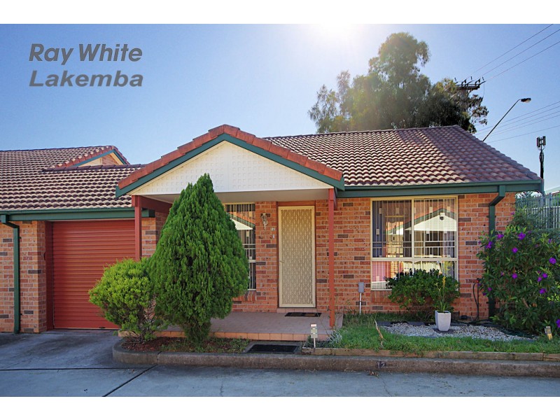 12/5 Jacquinot Place, Glenfield NSW 2167