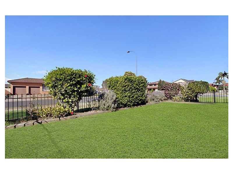 2/23 Bronzewing Street, Ingleburn NSW 2565