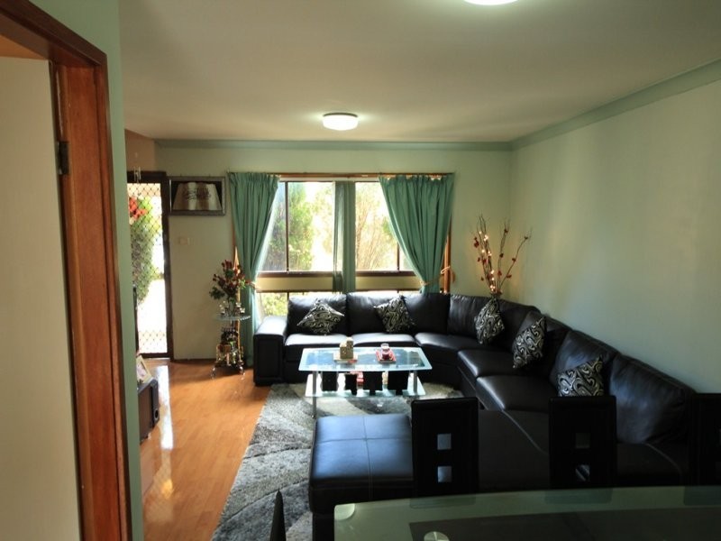 4/27 Myee Road, Macquarie Fields NSW 2564