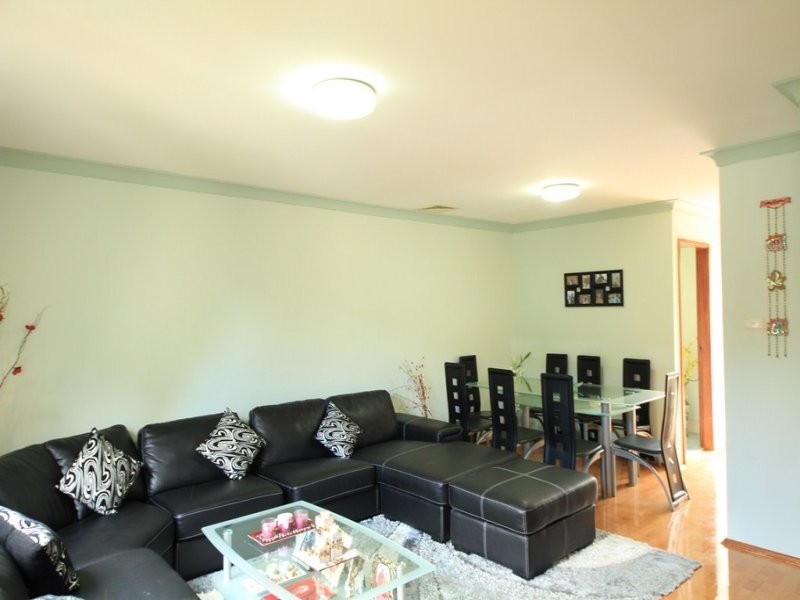 4/27 Myee Road, Macquarie Fields NSW 2564