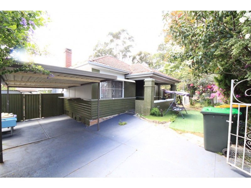 2 Lonard Avenue, Wiley Park NSW 2195